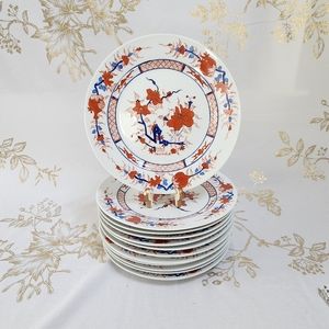 Antique Chinese Export Handpainted Porcelain Dinner Plates - Mid-20th Century